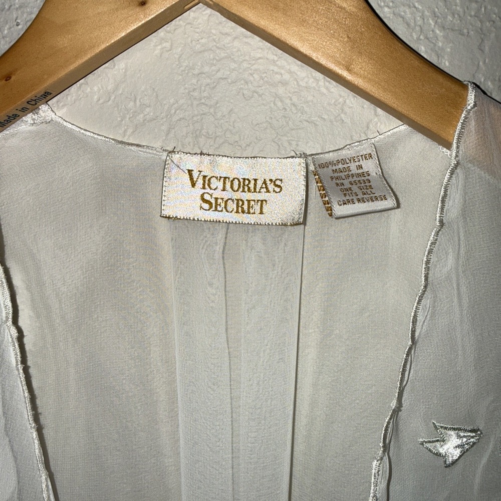 Victoria's Secret Gold Label Sheer Lace & Pearls Ivory Chiffon Robe Vintage OS - Picture 2 of 9